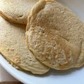 きゃろぽて's cooksnap of when they made オートミールと米粉パンケーキ.