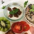 こつゆ514's cooksnap of when they made ヨーグルトにドライ無花果♪.