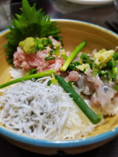 3色の海鮮丼-レシピのメイン写真