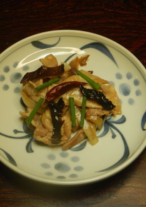 豚肉とキクラゲの炒め物ワンパン簡単-レシピのメイン写真