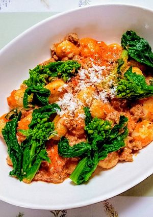 簡単ランチ！菜の花トマトクリームニョッキ-レシピのメイン写真