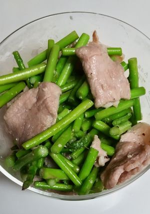 塩麹が決め手♪アスパラ豚肉炒め-レシピのメイン写真