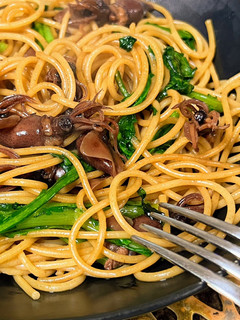 ホタルイカと春菊の春の風香る和風パスタ-レシピのメイン写真