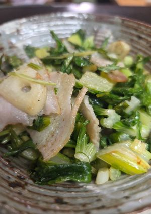 セロリの葉の炒め物-レシピのメイン写真