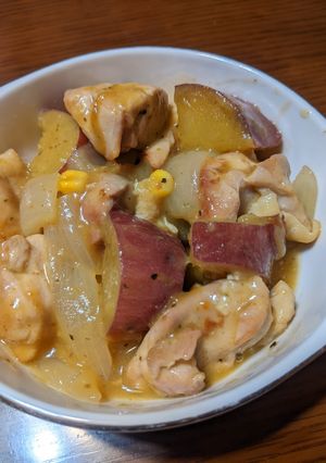 鶏もも肉とさつま芋のカップスープ煮🌽-レシピのメイン写真
