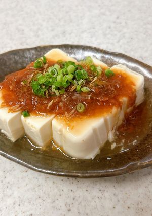 あっさり美味しい♪ごま油風味梅ダレ冷奴-レシピのメイン写真