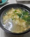 お家贅沢！蟹缶で水菜入りカニ玉スープ