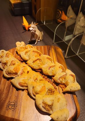 オーバーナイトバジル&チーズベーコンエピ-レシピのメイン写真