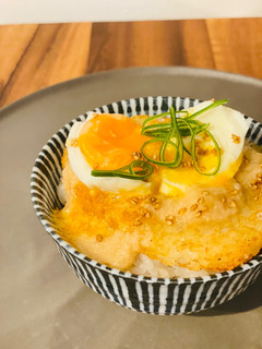 カリッとポテトのとろろ温玉丼-レシピのメイン写真