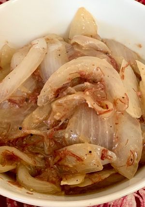 新玉葱とコンビーフのバター炒め-レシピのメイン写真