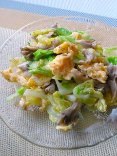 舞茸美味しい!キャベツ&いり卵のサラダ-レシピのメイン写真