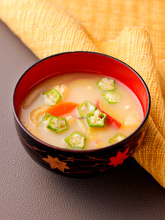根菜とオクラのみそ汁-レシピのメイン写真