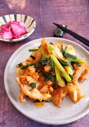 食欲そそる！ニラ豚炒め-レシピのメイン写真
