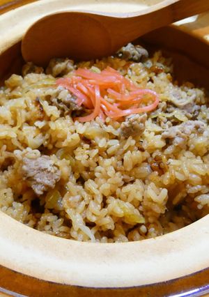 【土鍋】炊き込み牛丼-レシピのメイン写真