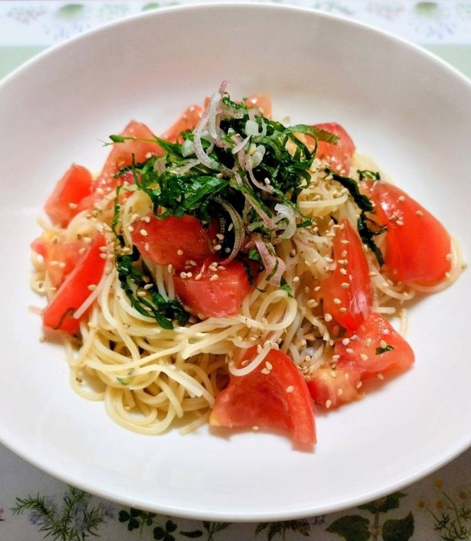 暑い日に食べたい大葉トマト和風冷製パスタ-レシピのメイン写真