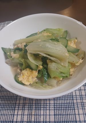 卵とレタスときゅうりの炒め物-レシピのメイン写真