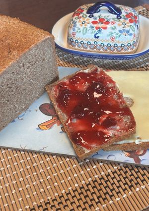 良質エネルギー、高食物繊維のドイツパン-レシピのメイン写真