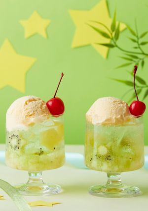 お星さまのフルーツクリームソーダ-レシピのメイン写真