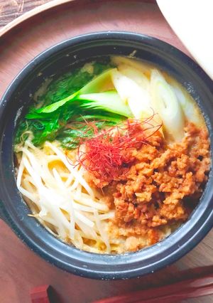 大豆ミートで即席の鍋焼き坦々麺♪-レシピのメイン写真