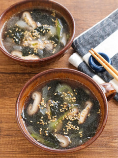 簡単♪長ねぎとしいたけの焼き海苔スープ-レシピのメイン写真