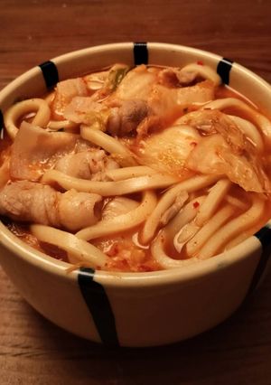 やみつき♪豚キムチうどん-レシピのメイン写真