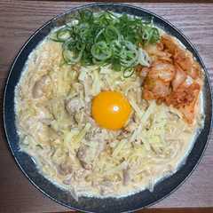 รูปของ カップ辛ラーメン★旨まろやか満腹アレンジ
