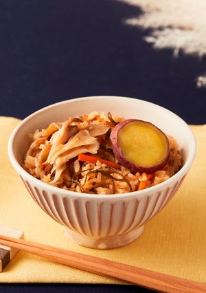 さつまいもと舞茸の炊き込みごはん-レシピのメイン写真