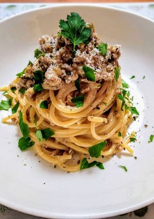 簡単ランチ！白いミートソースのパスタ-レシピのメイン写真