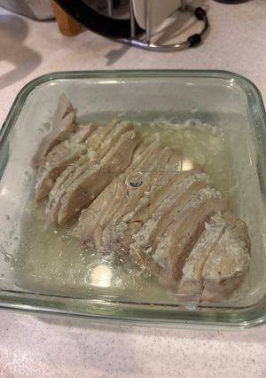 耐熱容器で完結★レンジで塩麹の鶏ハム！-レシピのメイン写真