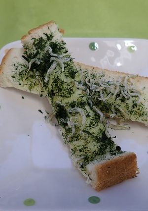 【松噛むカム】磯香る♪じゃこのりトースト-レシピのメイン写真