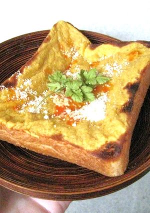 カップヌードルカレー食パン-レシピのメイン写真