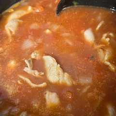 รูปของ トマト缶、豚こま、たまねぎ　スープ