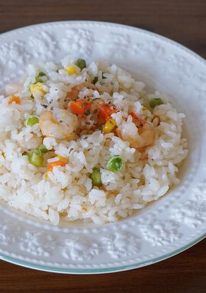 炊飯器で作るエビピラフ-レシピのメイン写真