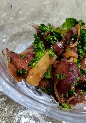 パセリたっぷりほたるいかのにんにく炒め-レシピのメイン写真