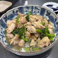 鶏肉とﾌﾞﾛｯｺﾘｰの鶏がらにんにく醤油-レシピのメイン写真