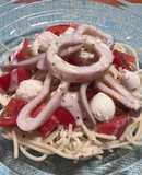 夏の夕飯♡イカトマトチーズの冷製パスタ