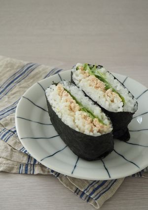 パクっと食べられるおにぎらず-レシピのメイン写真