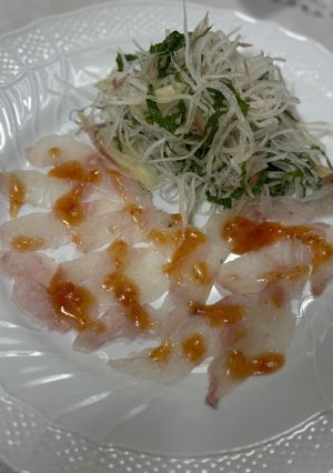 ヒラメのカルパッチョ　梅ソース-レシピのメイン写真