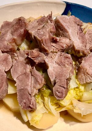 白菜と豚塊肉の白ワイン煮込み-レシピのメイン写真