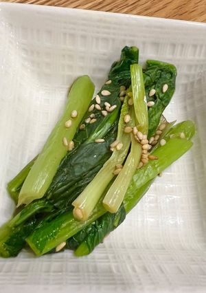 やる気ない日のレンチン小松菜胡麻和え-レシピのメイン写真
