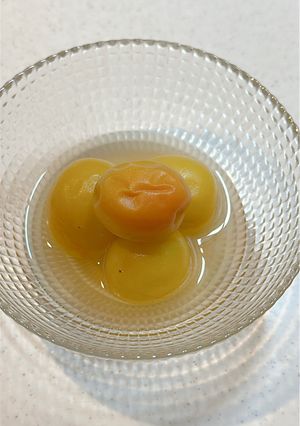 完熟梅のはちみつ蜜煮🥭-レシピのメイン写真