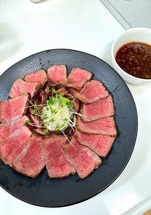 ローストビーフ&和風玉ねぎソース-レシピのメイン写真