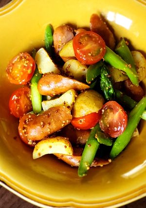 ひとり飯☆春の新じゃが粒マスタード炒め-レシピのメイン写真