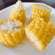 皮とひげが剥ける!レンジ5分とうもろこし