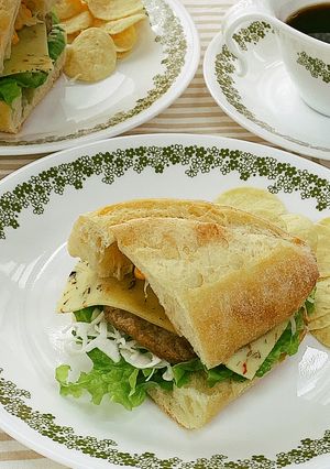 クラスティロールで♪ポークパティチーズバーガー-レシピのメイン写真