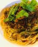 豚挽肉のトマトミートソースパスタ