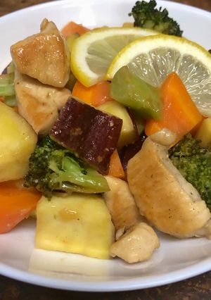 鶏肉とさつまいもの彩りレモンバター炒め-レシピのメイン写真