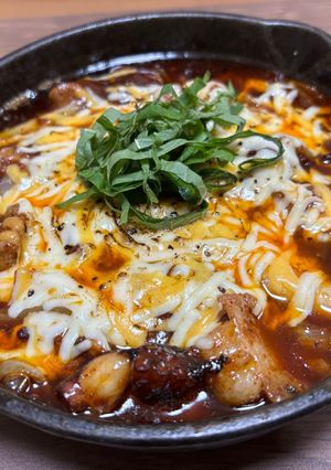タコとホルモンのチーズナクチポックム-レシピのメイン写真