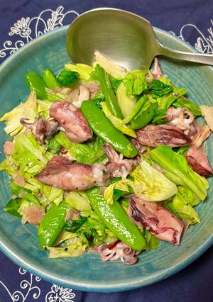 ヒイカと緑の野菜の蒸し炒め-レシピのメイン写真