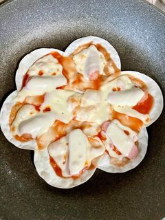 餃子の皮ピザ-レシピのメイン写真